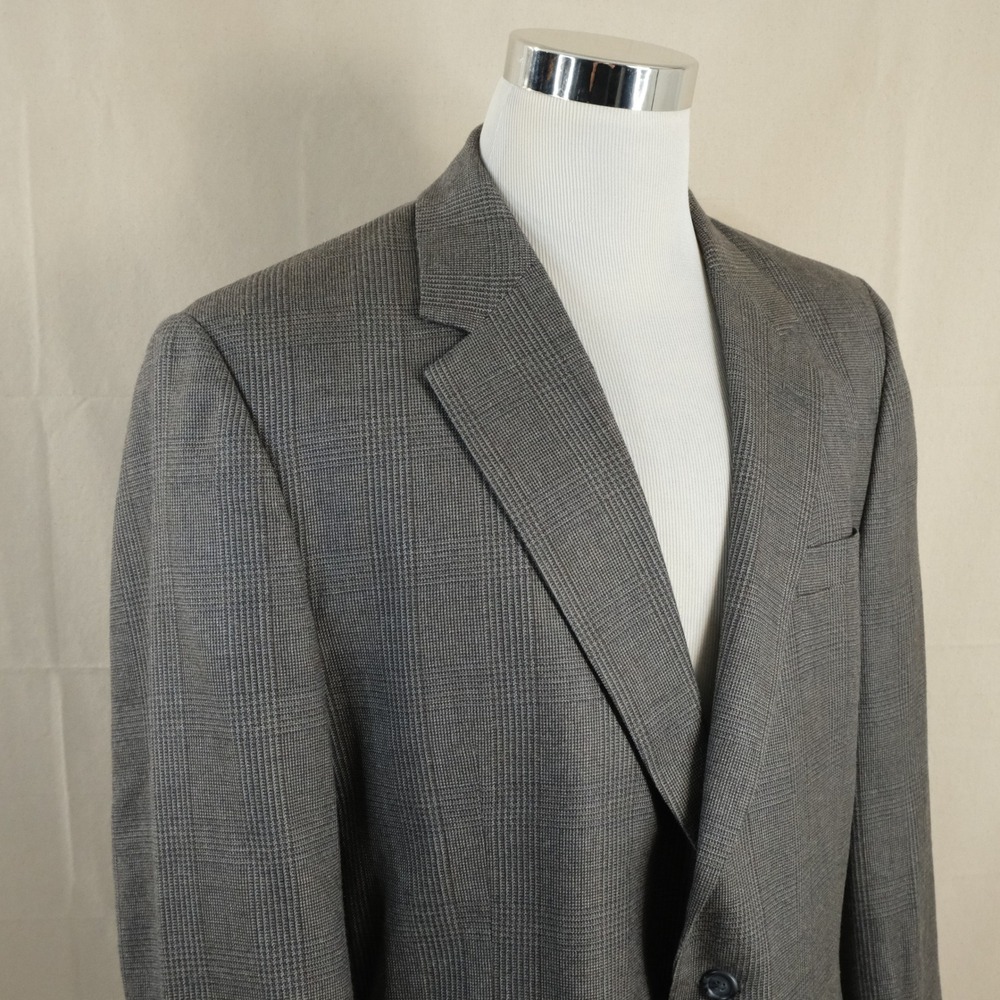Jos A Bank 48L Sport Coat Silk Wool Gray Glen Plaid Two Button Lined Vented